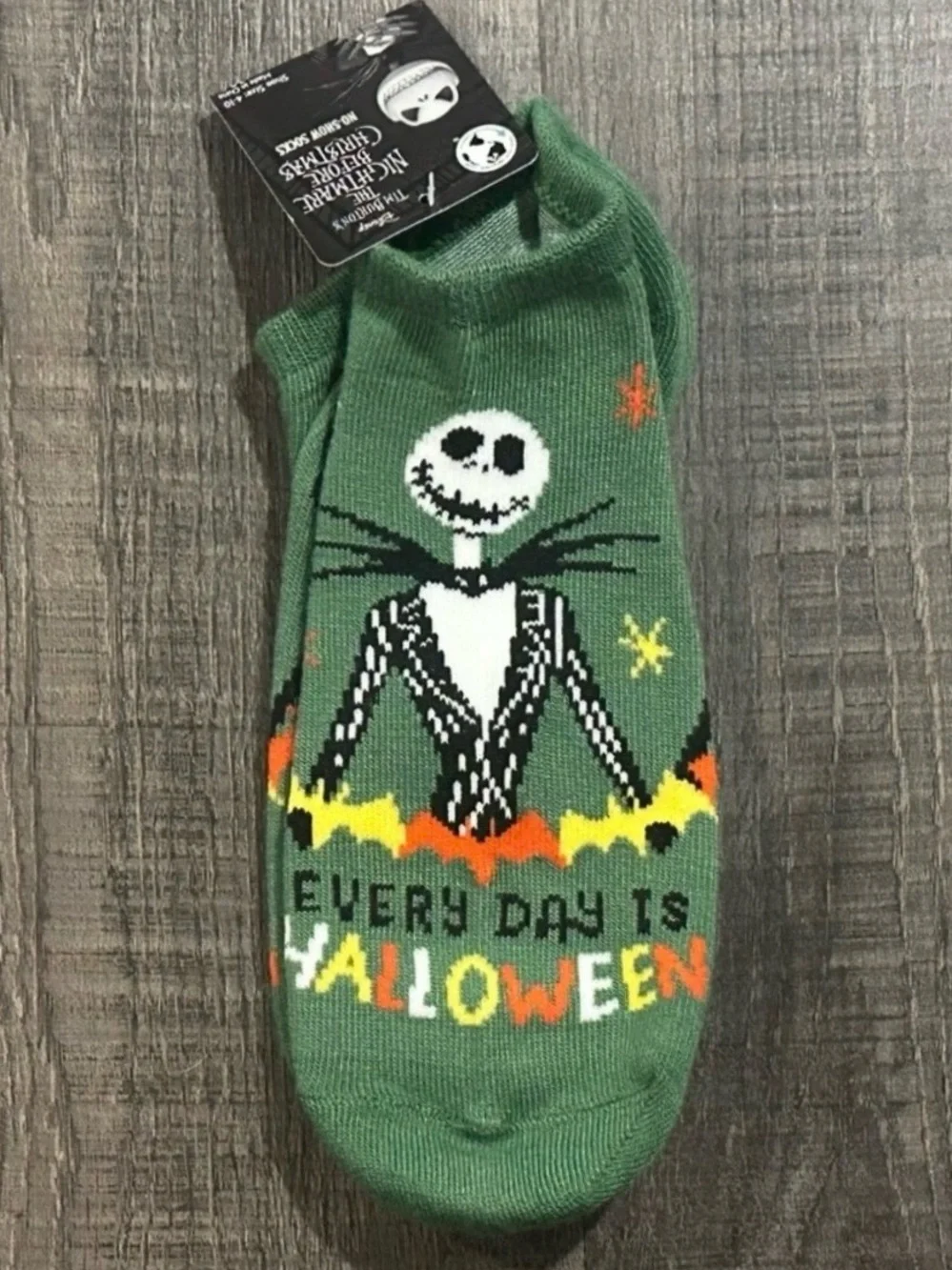 💞 New Women’s Green Nightmare Before Christmas “Every Day Is Halloween” Socks